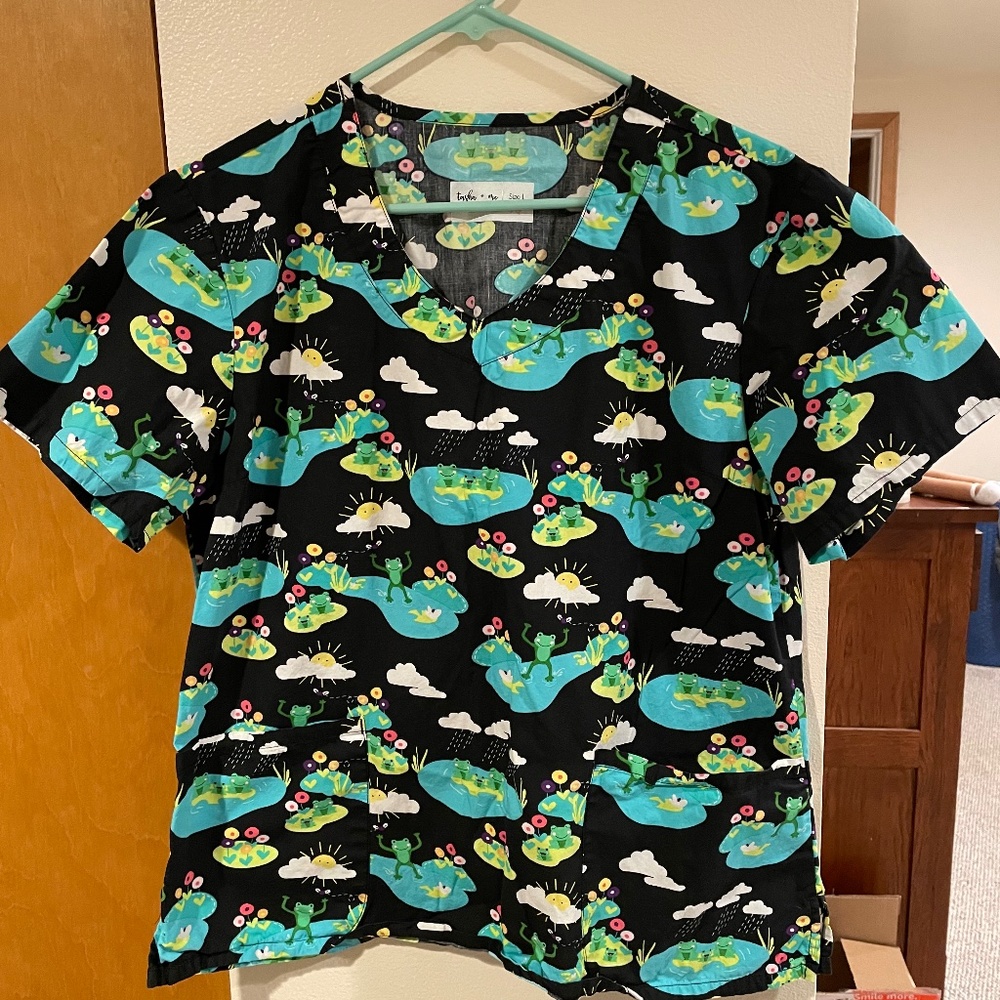 Spring frog scrub top